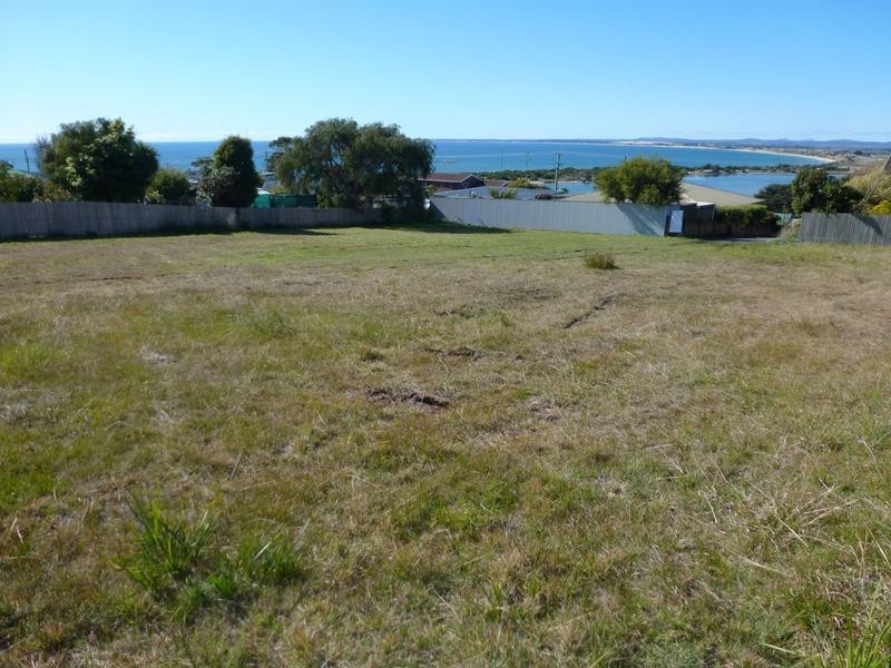 30 Emma Street, Bridport TAS 7262