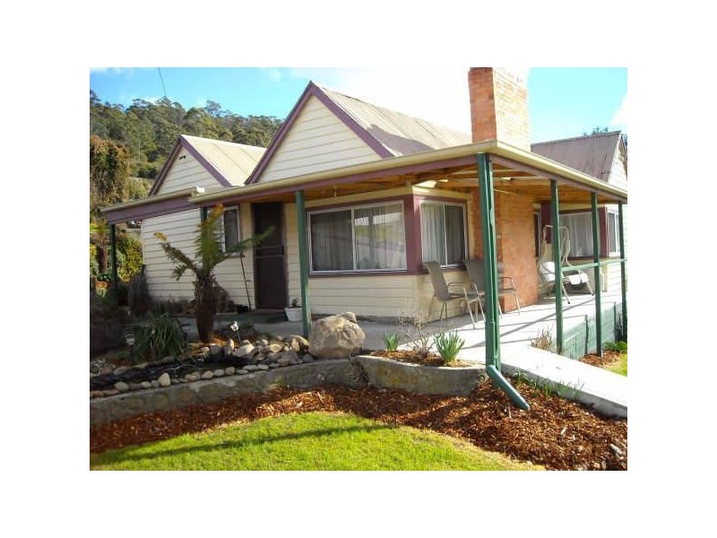 2 Frederick Street, Derby TAS 7264