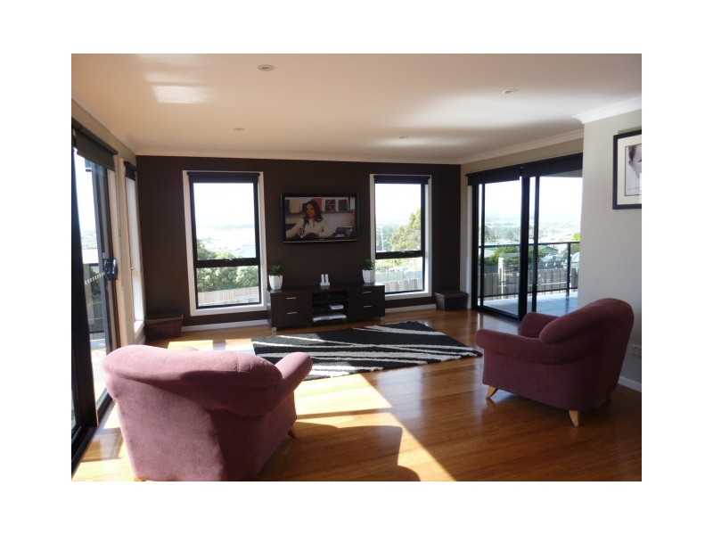 1/3 Flinders Lane, Bridport TAS 7262