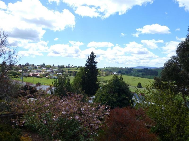 2/3 Nation Court, Scottsdale TAS 7260