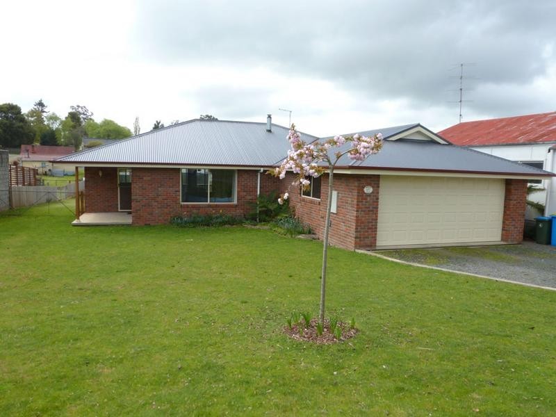 17 Frederick Street, Branxholm TAS 7261