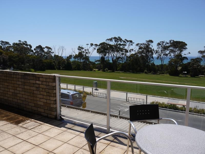 10/85 Main Street, Bridport TAS 7262