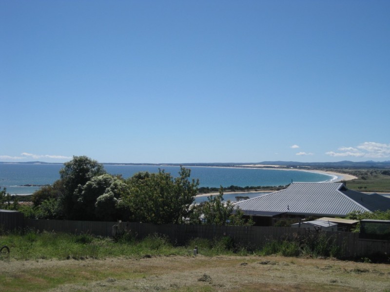 5 Flinders Lane, Bridport TAS 7262