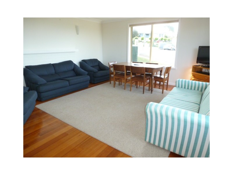 5 Charles Street, Bridport TAS 7262