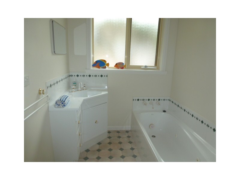 5 Charles Street, Bridport TAS 7262