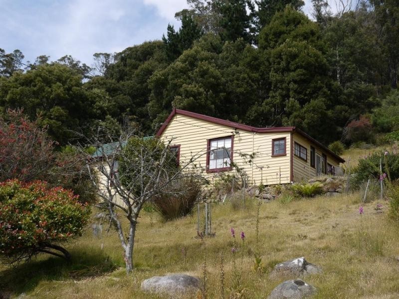 8 Lower Cascade Road, Derby TAS 7264