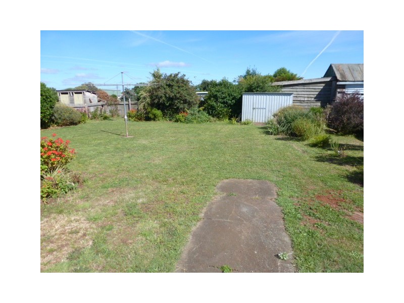 28 Ellenor Street, Scottsdale TAS 7260