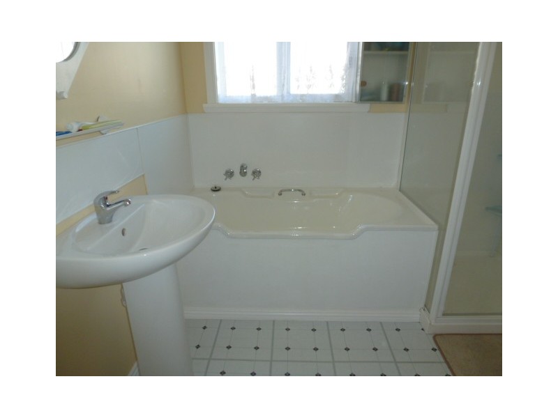 28 Ellenor Street, Scottsdale TAS 7260