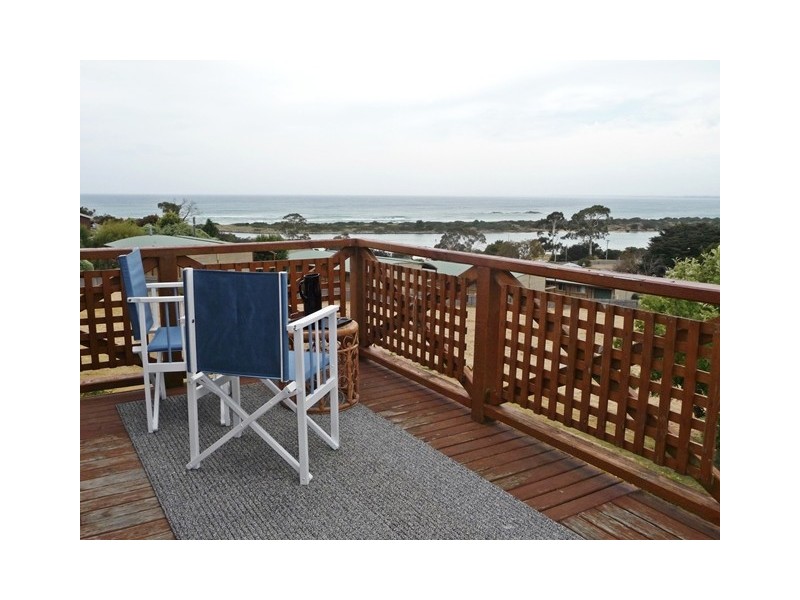 33 Emma Street, Bridport TAS 7262