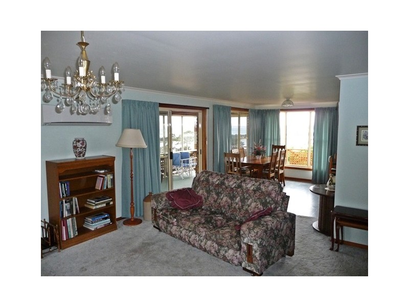 33 Emma Street, Bridport TAS 7262