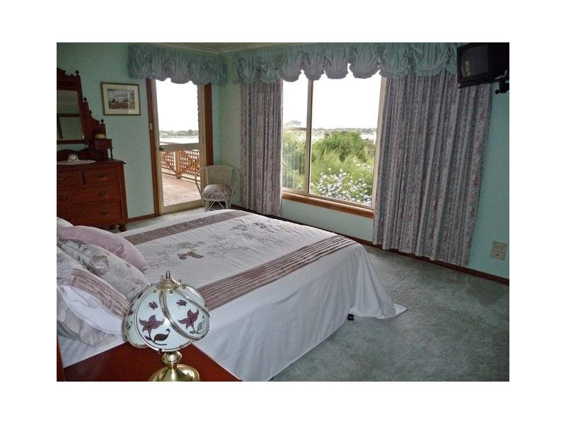 33 Emma Street, Bridport TAS 7262