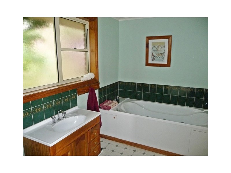 33 Emma Street, Bridport TAS 7262