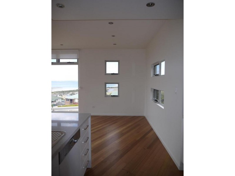 1/5 Clarke Street, Bridport TAS 7262