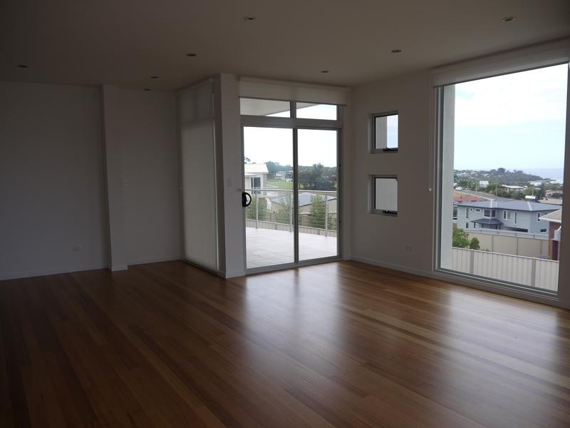 1/5 Clarke Street, Bridport TAS 7262