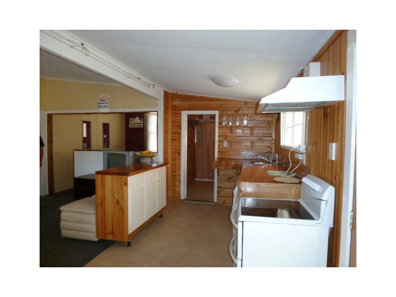 9-10 Christopher Street, Derby TAS 7264