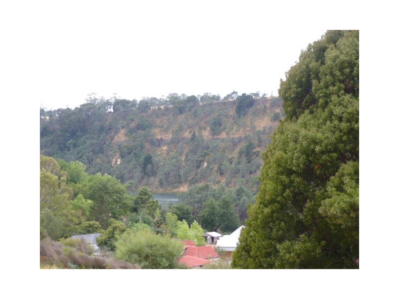 9-10 Christopher Street, Derby TAS 7264