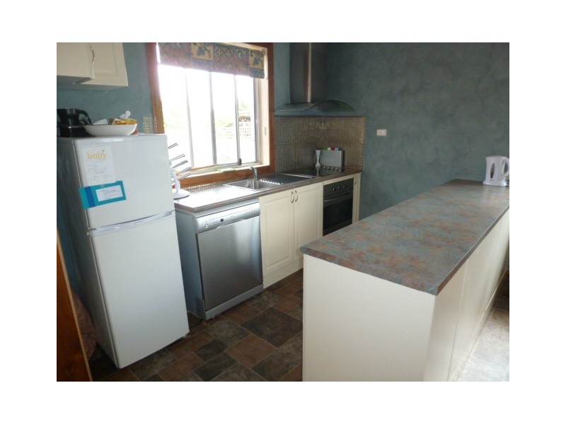 5 Hawkes Place, Scottsdale TAS 7260