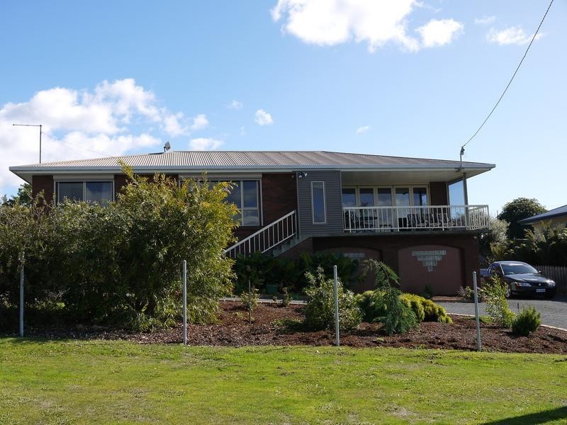42 Elizabeth Street, Bridport TAS 7262