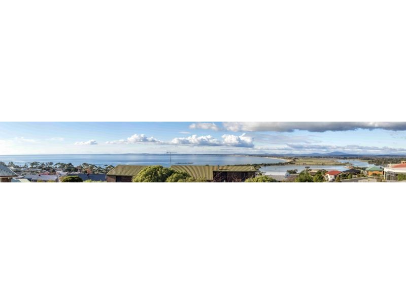 6 Clarke Street, Bridport TAS 7262