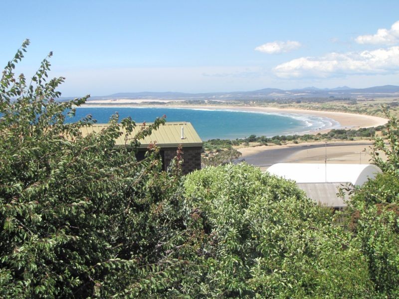 6 Clarke Street, Bridport TAS 7262