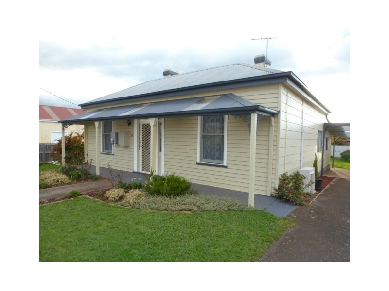 28 Ellenor Street, Scottsdale TAS 7260