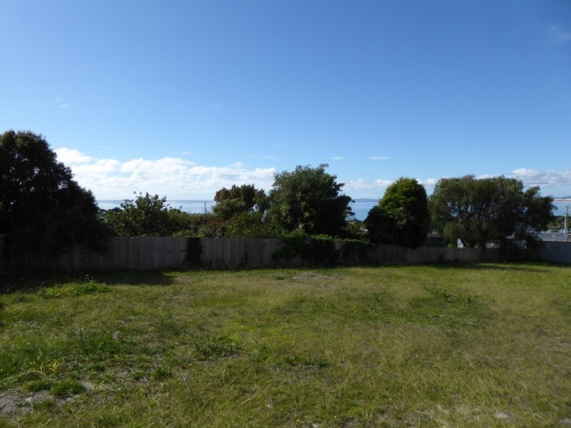 28 Emma Street, Bridport TAS 7262