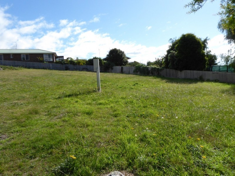 28 Emma Street, Bridport TAS 7262