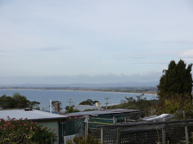 6 Alan Lade Place, Bridport TAS 7262