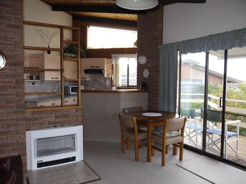 6 Alan Lade Place, Bridport TAS 7262