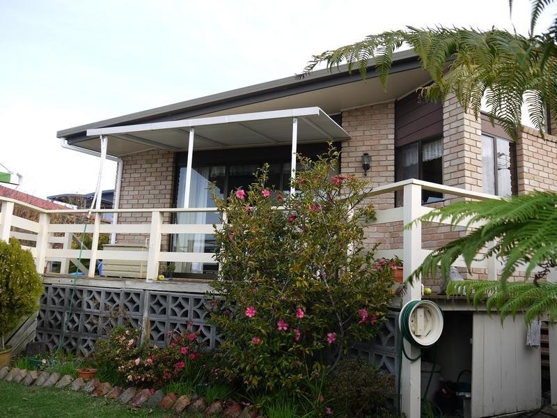 6 Alan Lade Place, Bridport TAS 7262