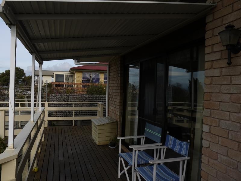 6 Alan Lade Place, Bridport TAS 7262