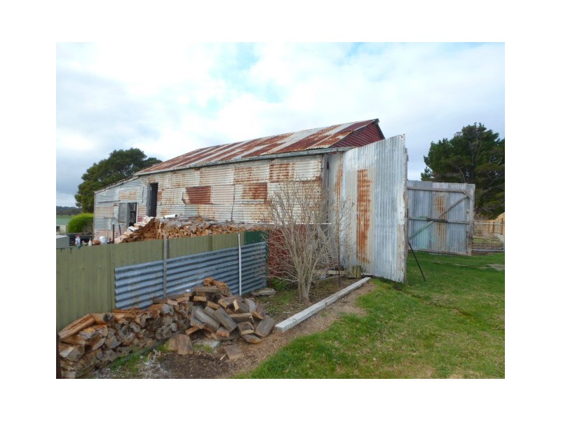 17 Chaffey Street, Gladstone TAS 7264