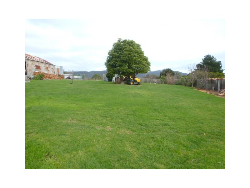 17 Chaffey Street, Gladstone TAS 7264