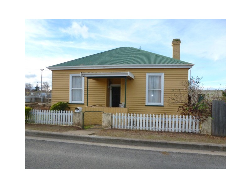 18 William Street, Scottsdale TAS 7260