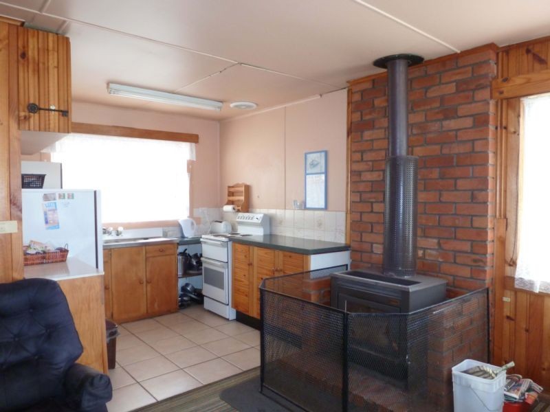 2 Tomahawk Drive, Tomahawk TAS 7262