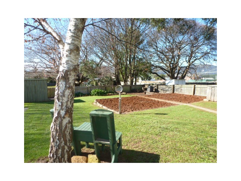 10 Alfred Street, Scottsdale TAS 7260