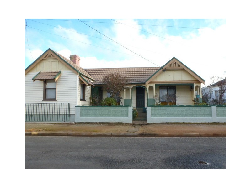 8 Hedley Street, Scottsdale TAS 7260