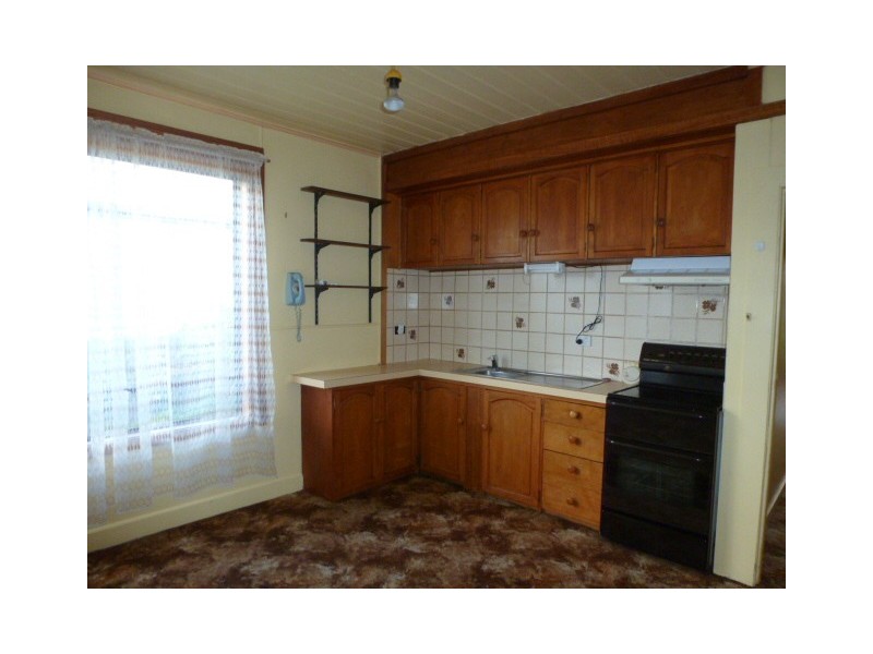 8 Hedley Street, Scottsdale TAS 7260