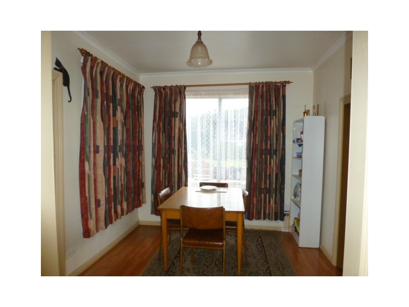 Bell Street, Derby TAS 7264