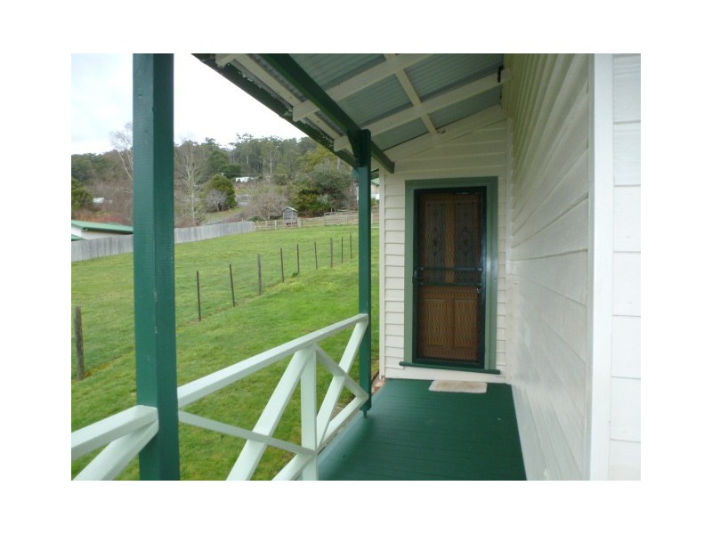 Bell Street, Derby TAS 7264