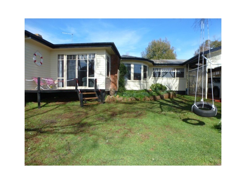 17 Fry Street, Ringarooma TAS 7263