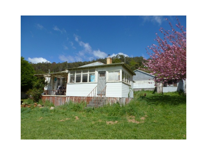 26 Main Street, Derby TAS 7264