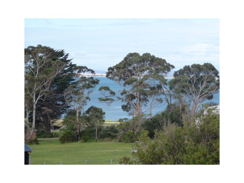 2 Henry Street, Bridport TAS 7262