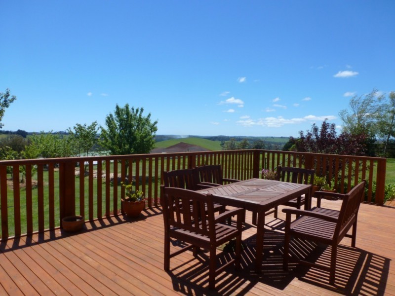 * Thomas Street, Scottsdale TAS 7260