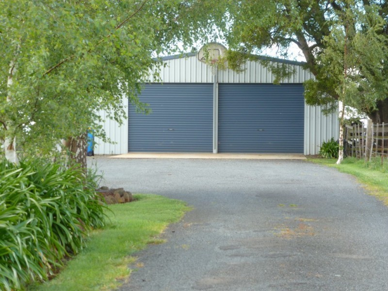 * Thomas Street, Scottsdale TAS 7260