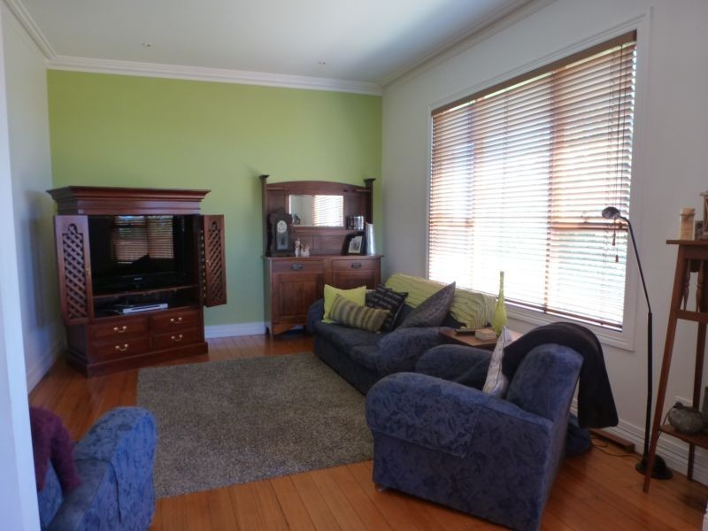 8 Thomas Street, Scottsdale TAS 7260