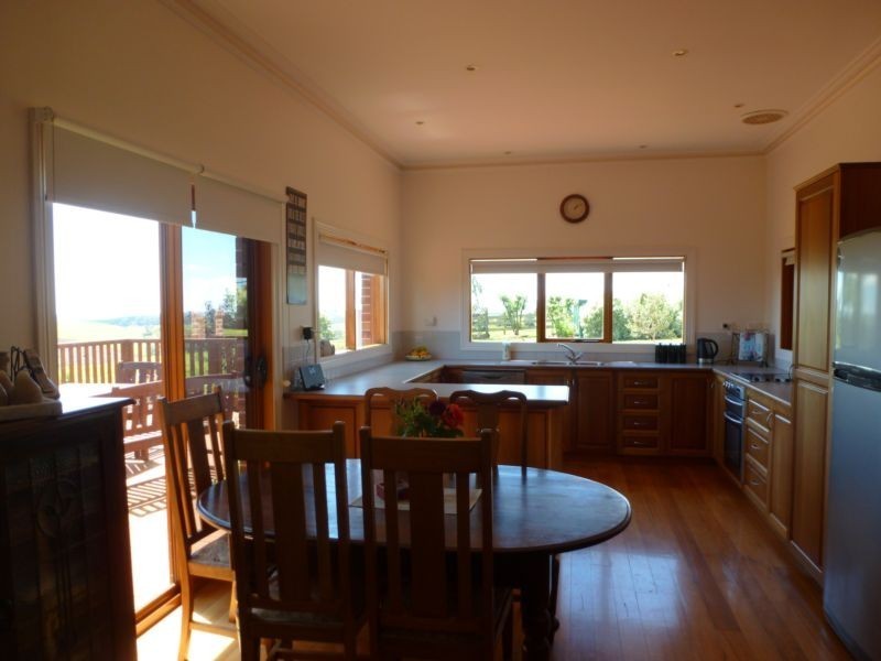 8 Thomas Street, Scottsdale TAS 7260