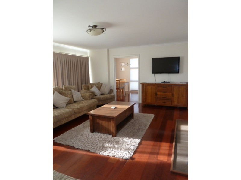 19 Main Street, Bridport TAS 7262