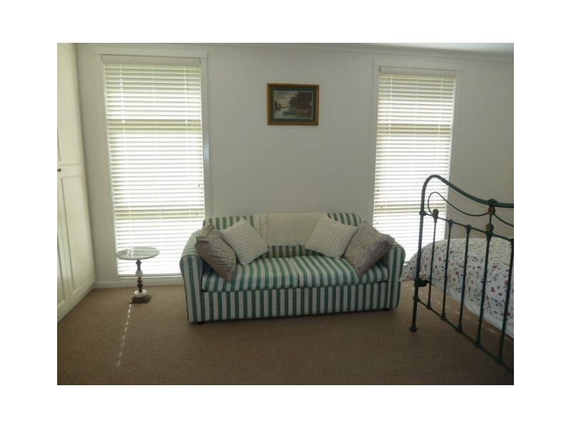 19 Main Street, Bridport TAS 7262