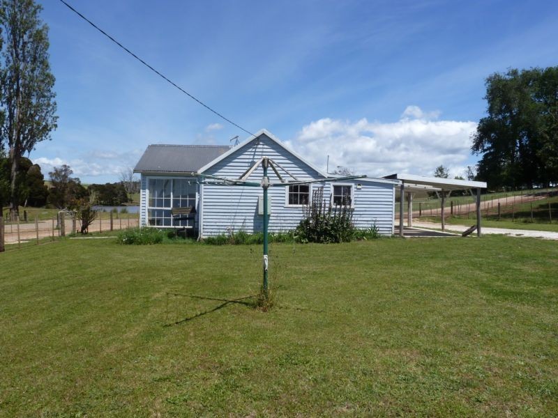 * Ferny Hill Road, Bridport TAS 7262